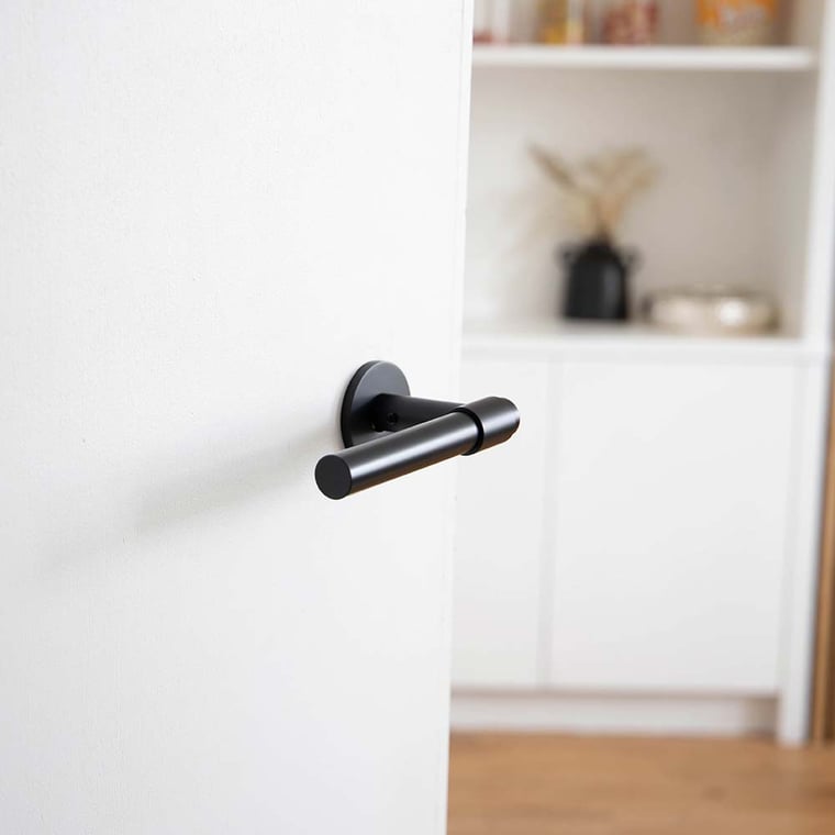 HANDLES-MEDIA-WALL-v2-240